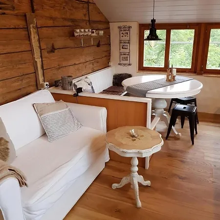 Chic Mit Whirlpool Wildhaus